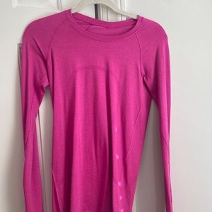 Lululemon Swiftly Tech long sleeve regular length Sonic’s Pink Size 6